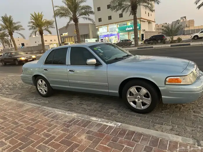 فورد فكتوريا 2011 3