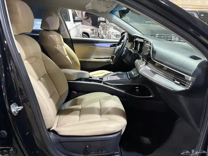 هيونداي ازيرا 2021 9