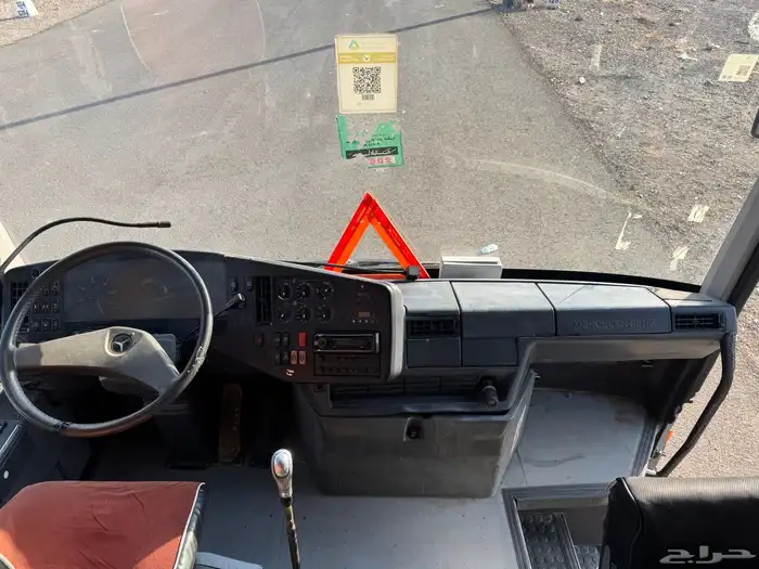للبيع باص مرسيدس 404 نظيف 4