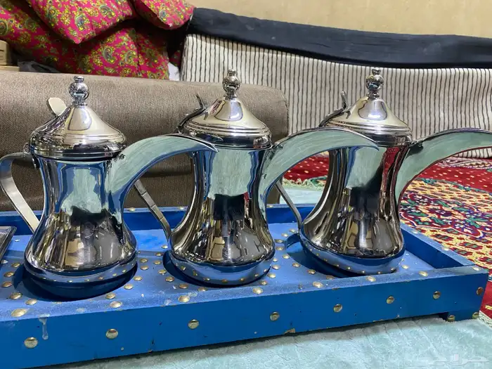 اللبيع .. طقم دالال العساف كوري   1. 1