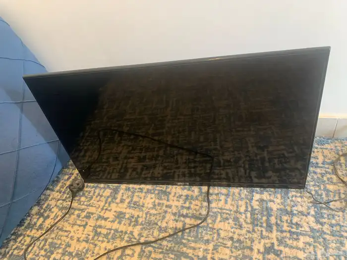 شاشة 32بوصة نظيفة 0