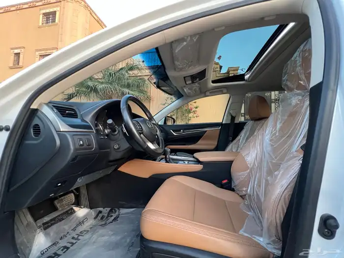 لكزس Gs300 2018 فل سعودي 31