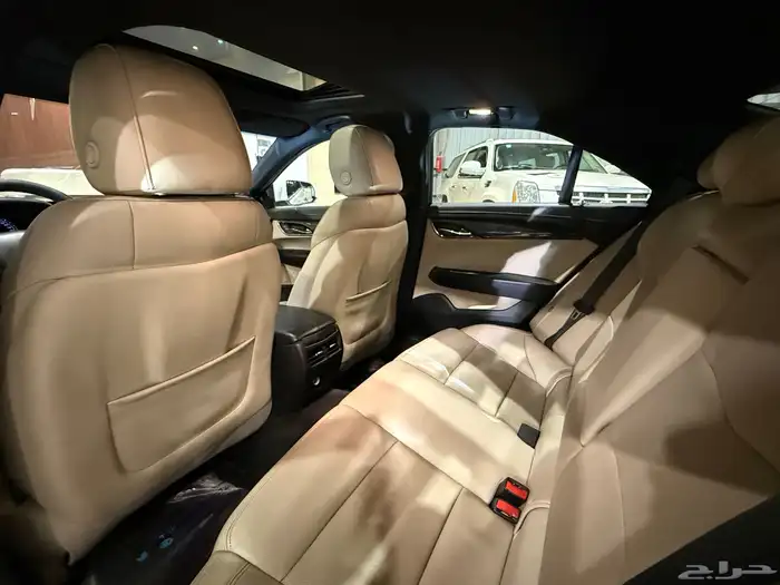 كاديلاك 2017 ATS فل V6 (بحالة ممتازة) 9