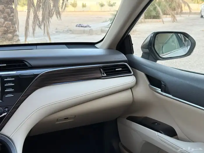 كامري قراندي v6 موديل 2020 شرط ممشى قليل 28