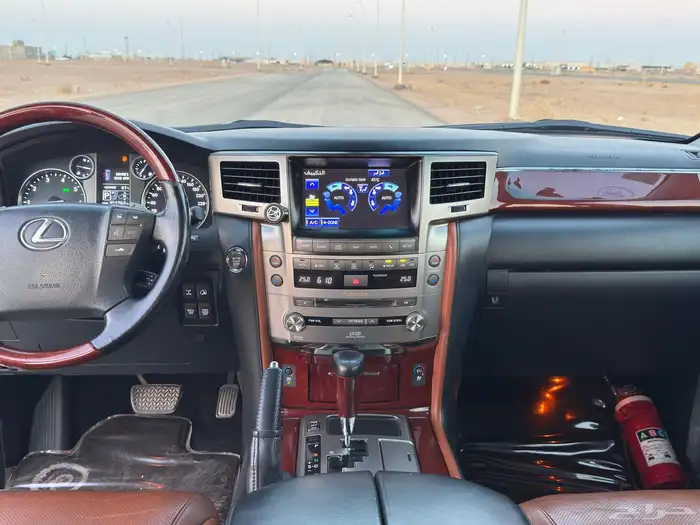 لكزس 2012 بريمي 9