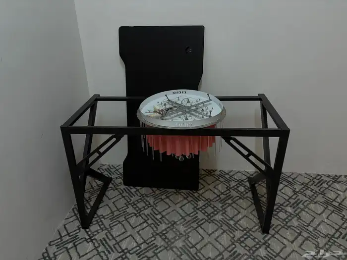 طاولة قيمنق و ثريا 0