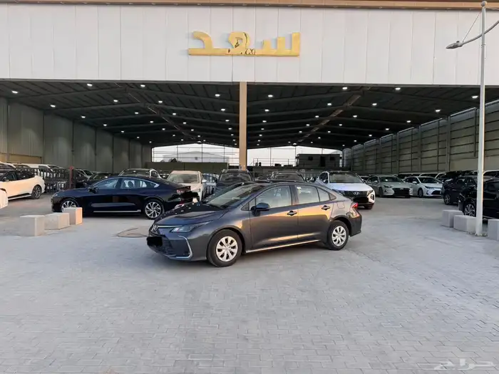 تويوتا كورولا 2024 رمادي 2.0 سعودي 0