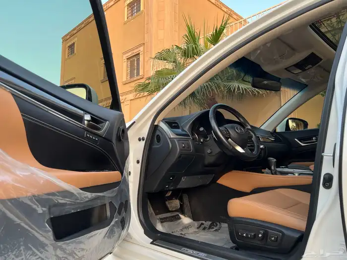 لكزس Gs300 2018 فل سعودي 29