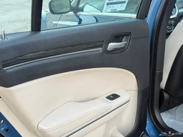 كرايزلر c300 شرط الشرط 2021 نظيف 33