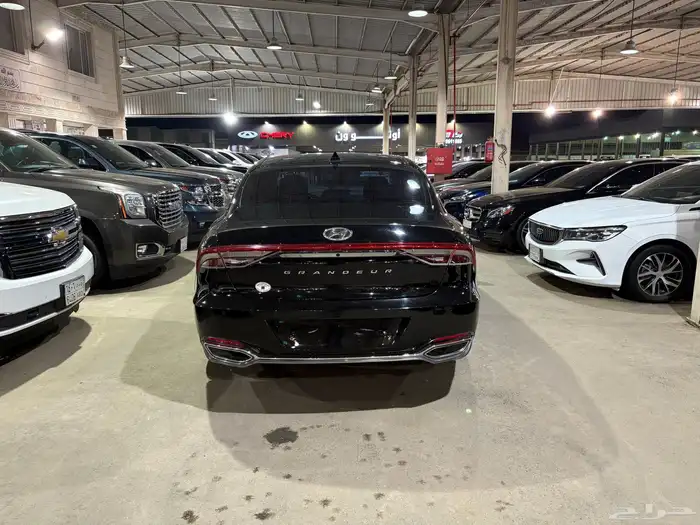 هيونداي ازيرا 2021 5