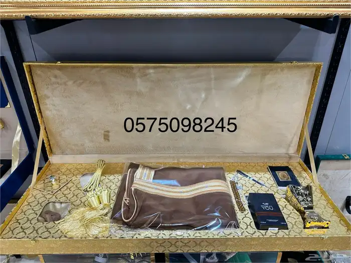 هدايا بشت سيف درع جنبية عطر عود هدايا ملكي فاخر 22