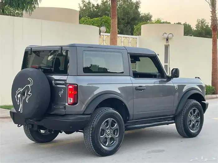 فورد برونكو 2021 خليجي نظيف جدا بحالة الوكااله 44
