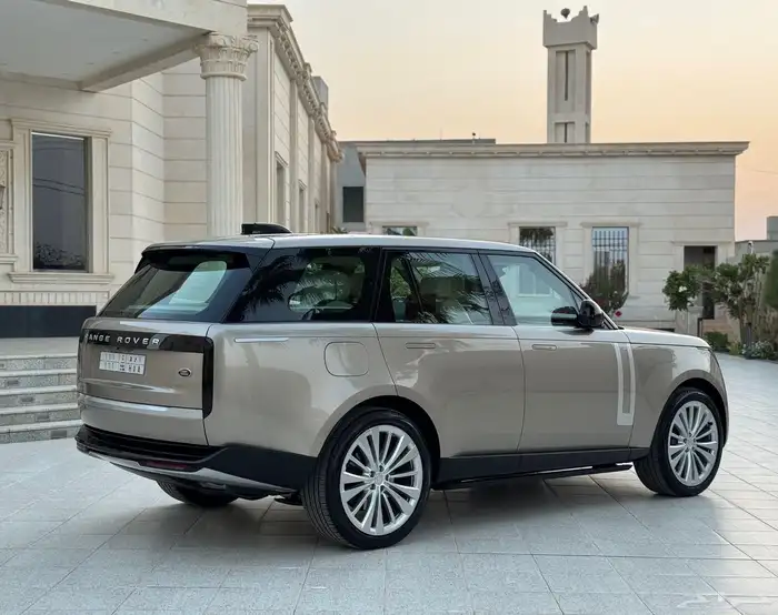 رنج روفر فرست اديشن 2022 7