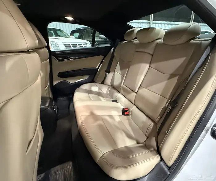 كاديلاك 2017 ATS فل V6 (بحالة ممتازة) 12