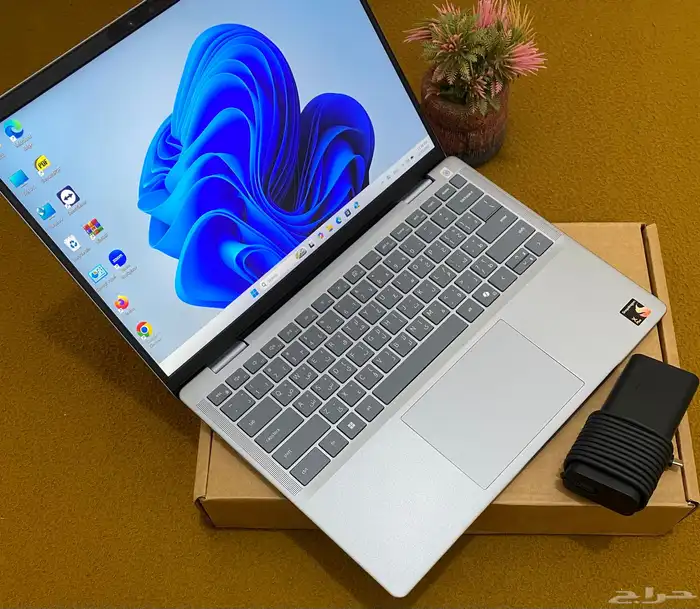 لابتوب ديل شاشه لمس معالج snapdragon x Plus 20