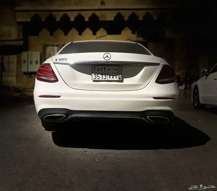 مرسيدس E300 موديل 2019 نظيفة شررط 17