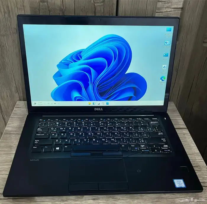 لابتوبين ديل i7 واحد شاشه لمس وواحد عادي للبيع 3