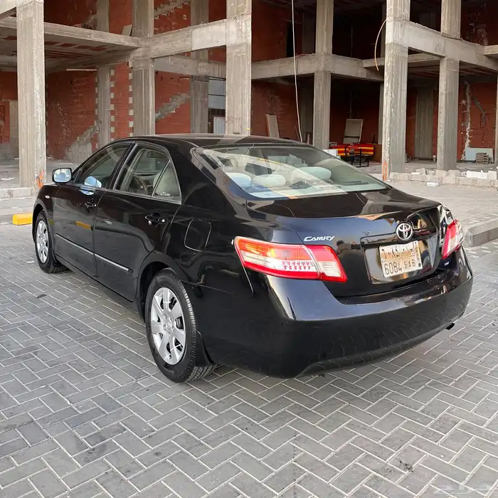 كامري 2010 مخزنه استاندر اسود مالك اول شايب 5
