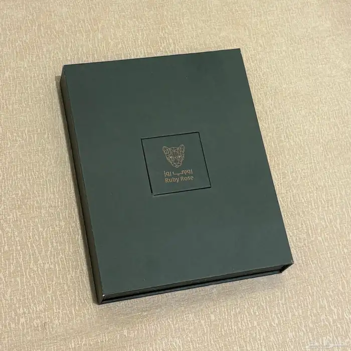 طقم اكسسوار ذهبي 3 قطع (سلسال وحلق وخاتم). 1