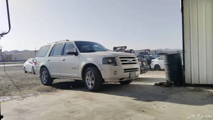 فورد اكسبديشن فل كامل موديل 2008 4