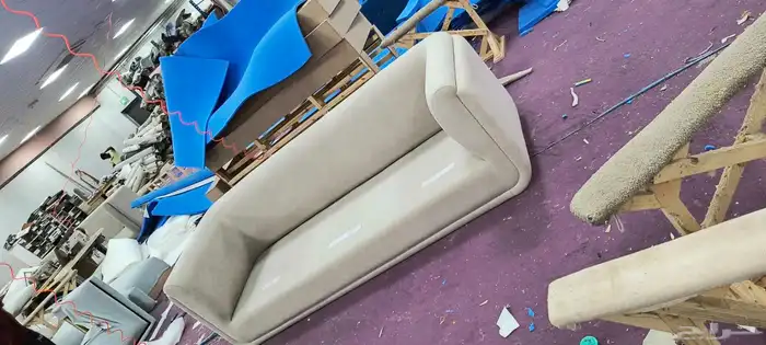 كنب فاخر بأسعار منافسة   تصميم جاهز ومتفصل حسب الطلب 0