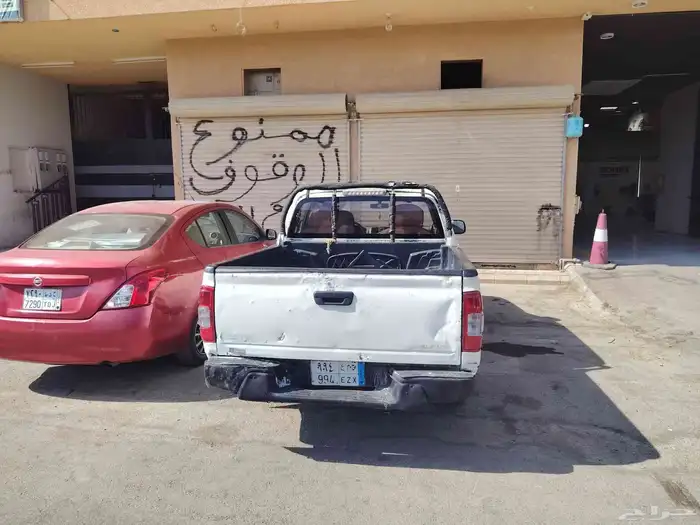 ايسوزو ديماكس 2006 8