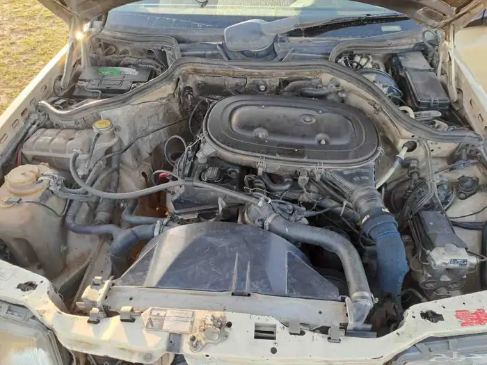 مرسيدس 1988 e230 6