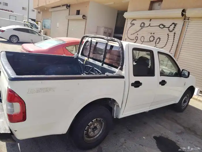 ايسوزو ديماكس 2006 6