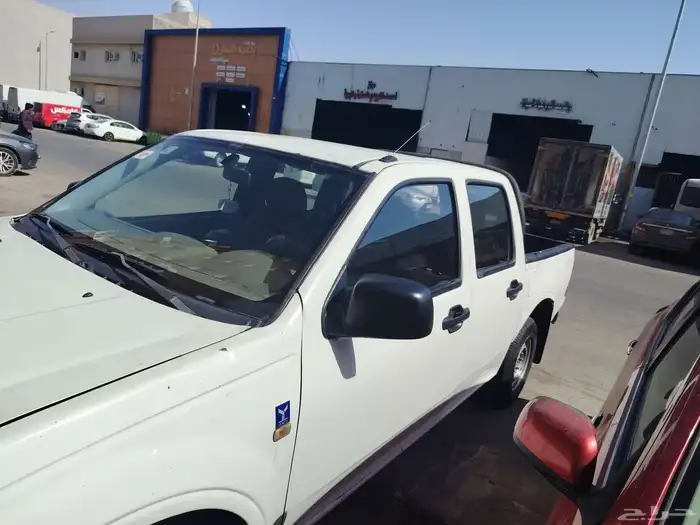 ايسوزو ديماكس 2006 4