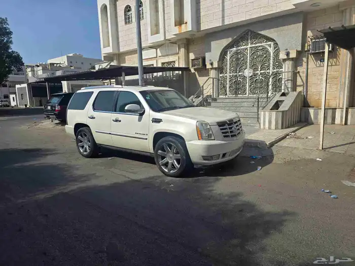 كاديلاك اسكاليد 2008 4