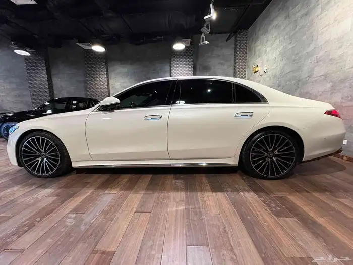 Mercedes S450 2022 AMG 5