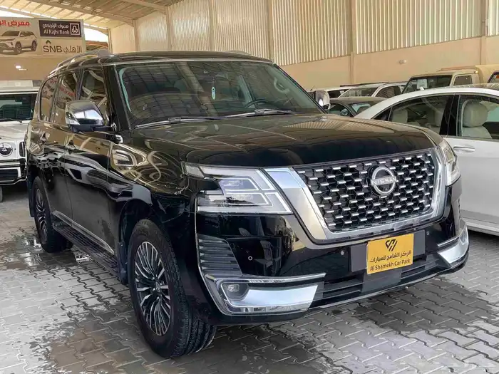 للبيع نيسان باترول 2023 بلاتينيوم سعودي فل كامل 1