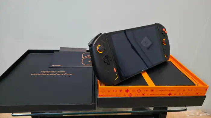 Onexplayer 2 بي سي محمول والعاب 3