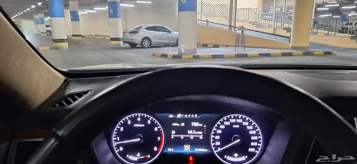 اول مالك ممشي 125الف لا يوجد نقطة من الرش فل الفل 6 سلندر 26