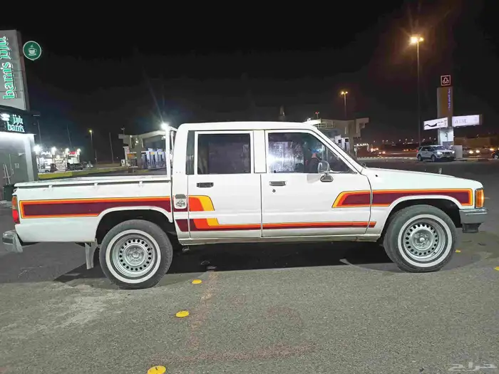 هايلوكس 87 شرط 4