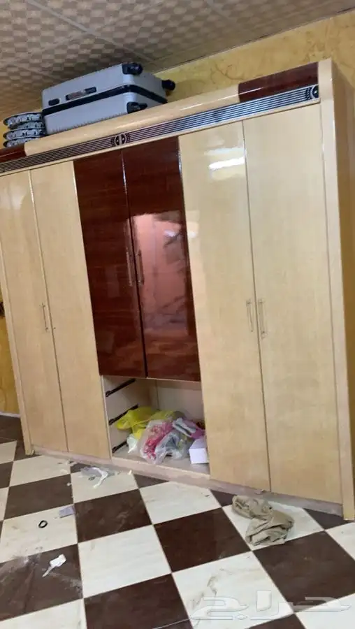 للبيع غرفة نوم 5