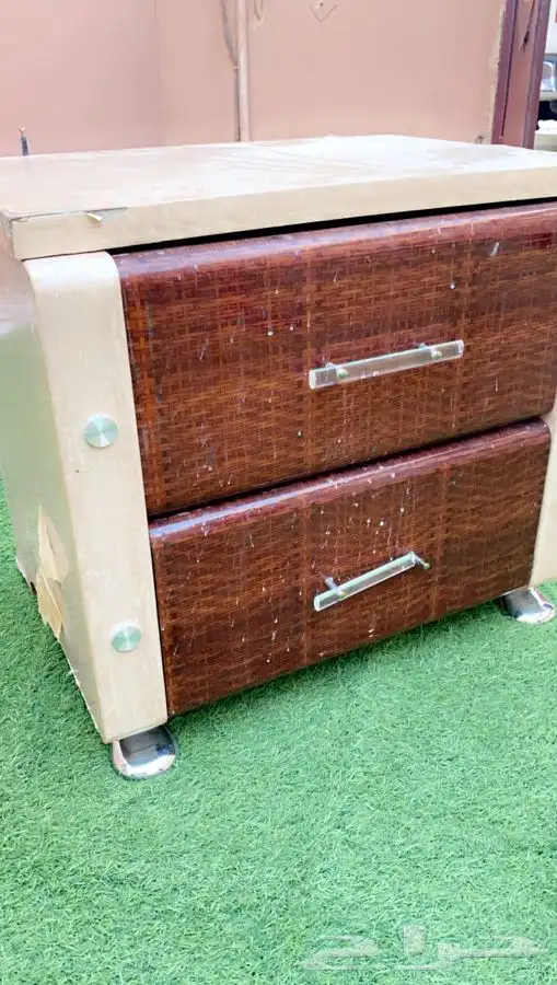 للبيع غرفة نوم 2