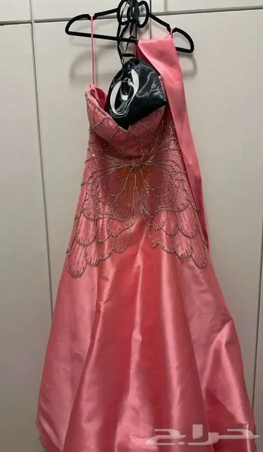 فستان وعد العقيلي 1