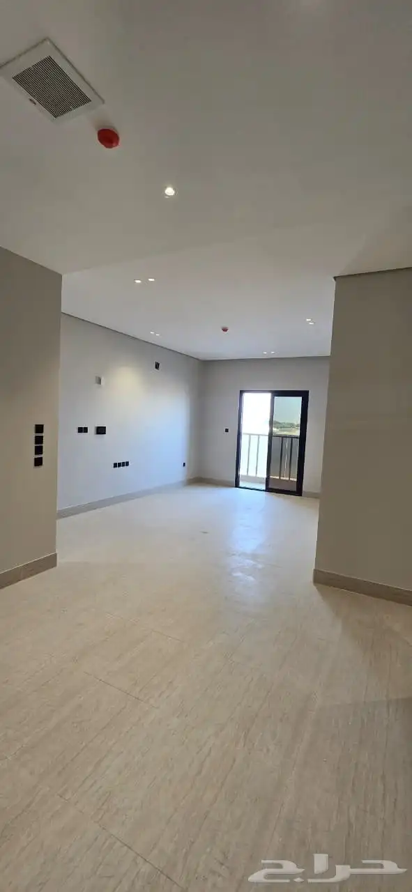 شقه للايجار حي الرمال 1