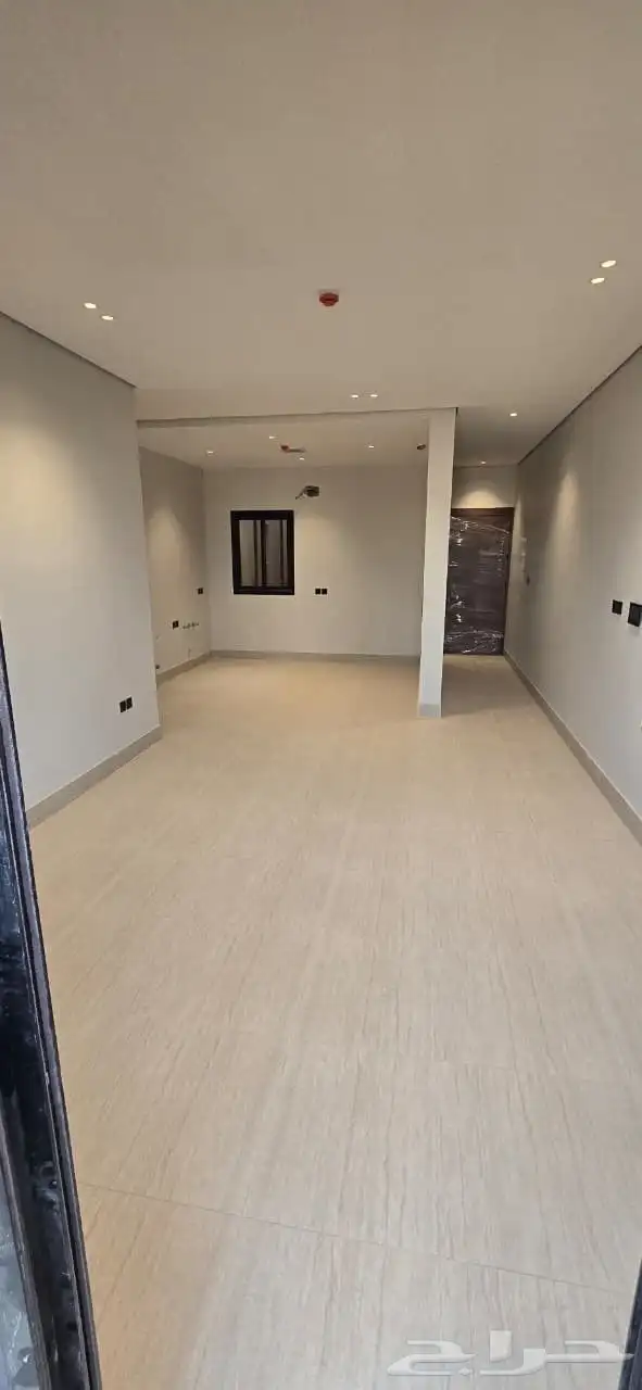 شقه للايجار حي الرمال 11