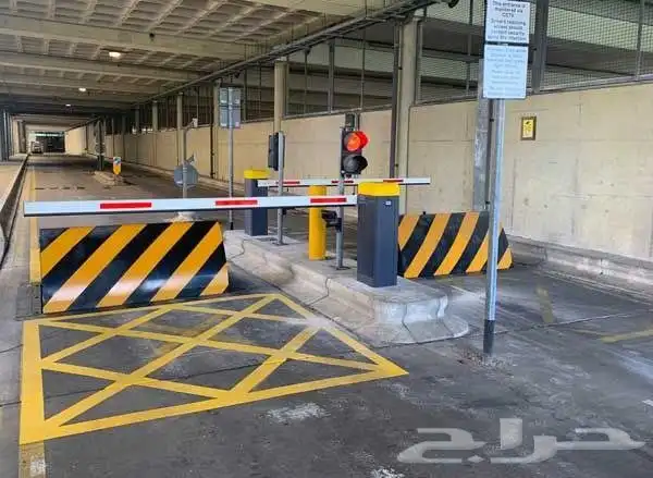 حواجز السيارات الهيدروليكية 1
