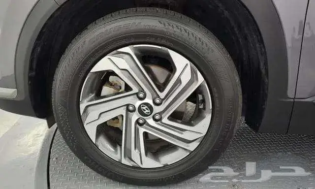 هيونداي - سنتافي - 2023 17