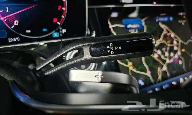 مرسيدس E300 2024 9