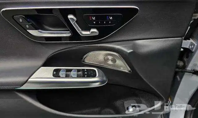 مرسيدس E300 2024 11