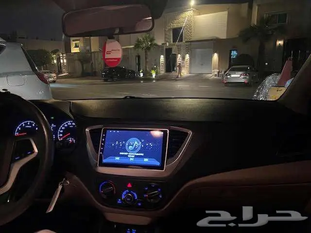 للبيع اكسنت نظيف 18