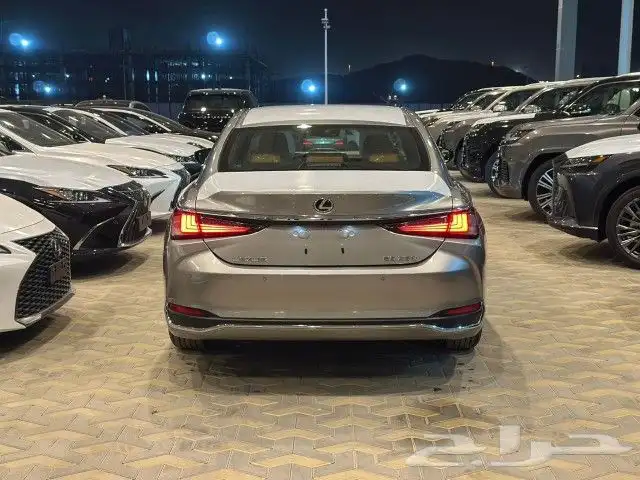 لكزس سعودي ES 250 AA 2025 12