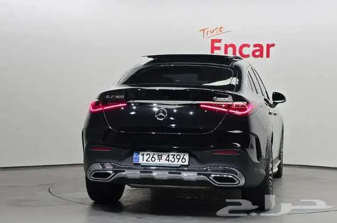 مرسيدس GLC 300 كوبية موديل 2024 الميموني للاستيراد بكوريا 3