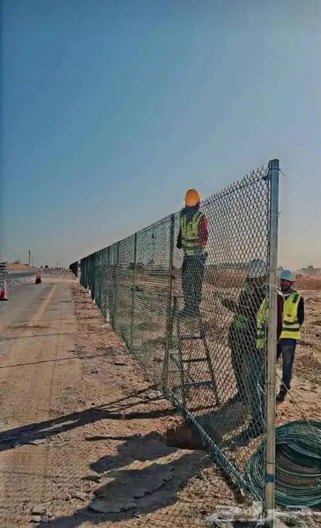 ابو احمد مقاول عام 4