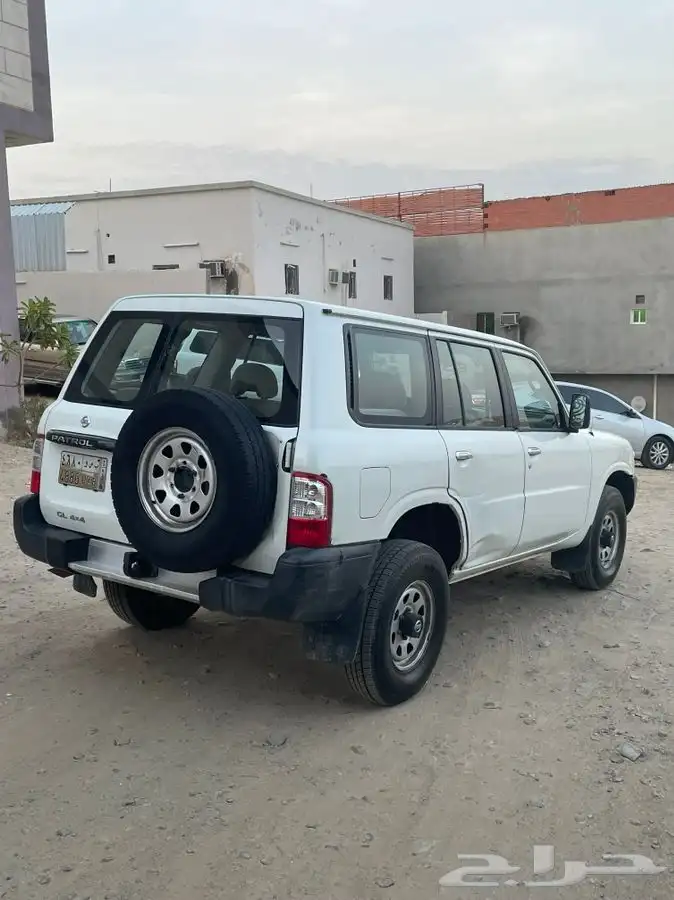للبيع نيسان 2003 حكومي 4