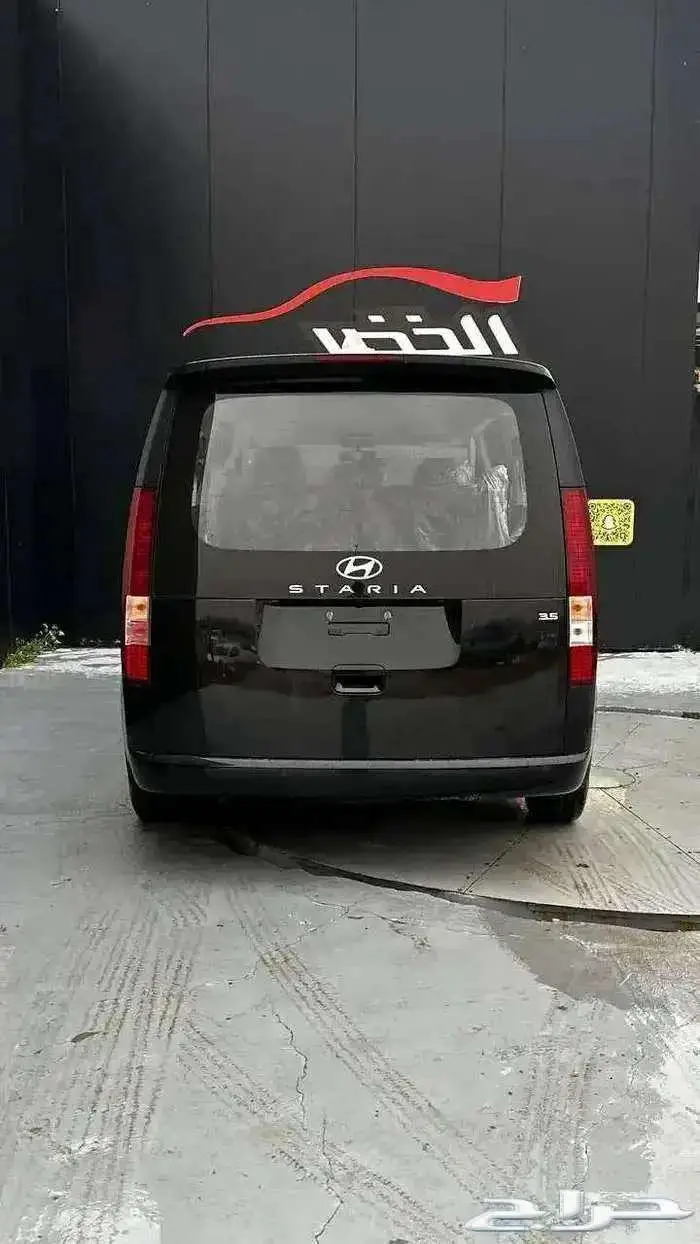 ستاريا هونداي ديزل 2025 9 ركاب 2